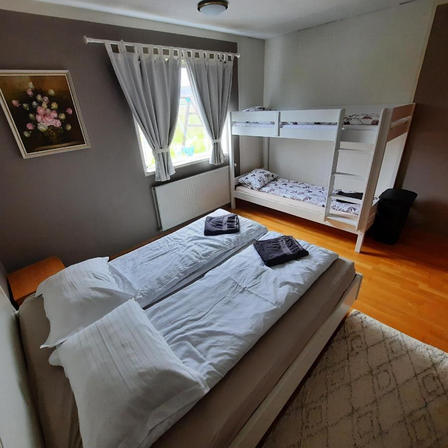 Stori-Bakki Guesthouse-With Hot Tub Έγκιλσταδιρ Εξωτερικό φωτογραφία